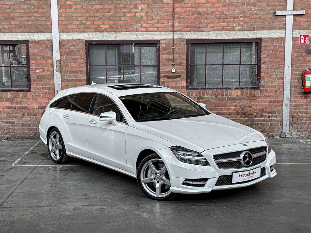 Mercedes-Benz CLS500 4Matic Shooting Brake 4.7 V8 408PS 2013 CLS-Klasse