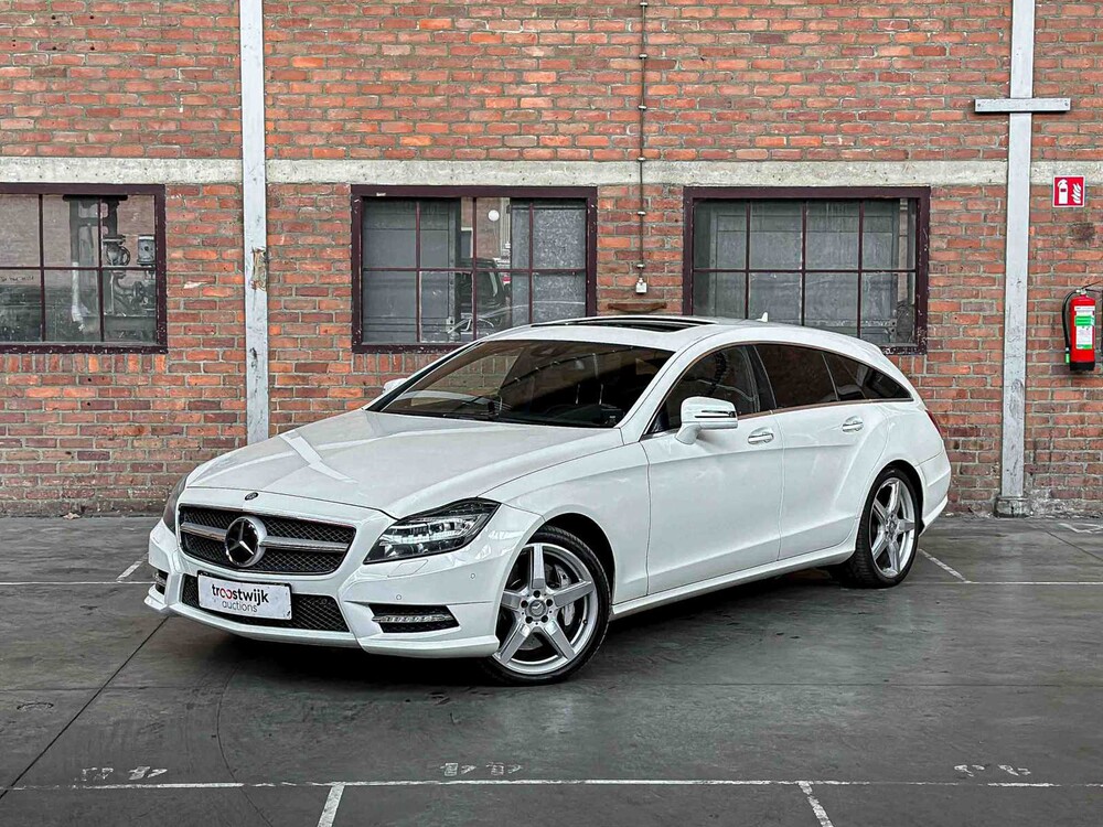 Mercedes-Benz CLS500 4Matic Shooting Brake 4.7 V8 408PS 2013 CLS-Klasse