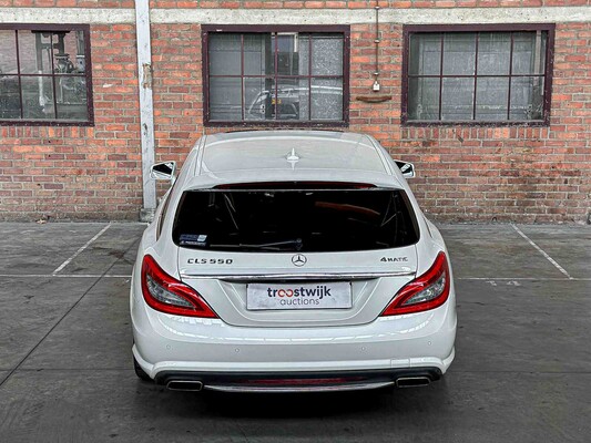 Mercedes-Benz CLS500 4Matic Shooting Brake 4.7 V8 408pk 2013 CLS-Klasse