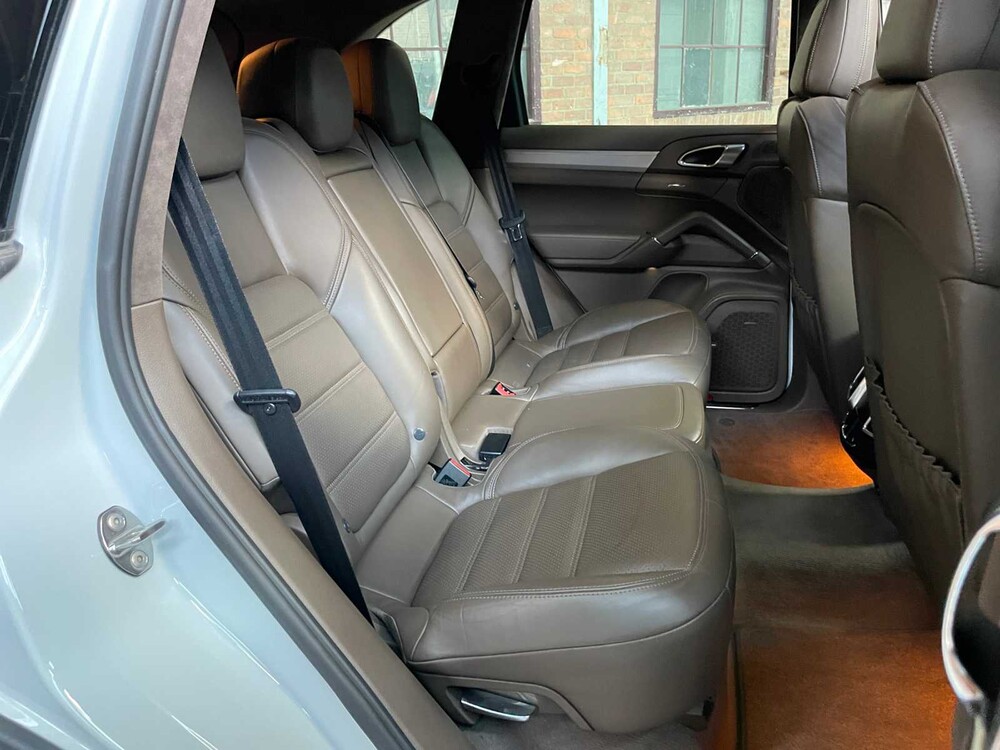 Porsche Cayenne Turbo 4.8 V8 500PS 2013 GTS Paket