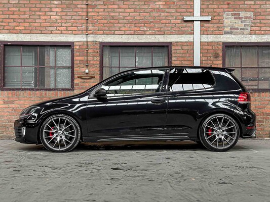 Volkswagen Golf GTI VI 2.0 DSG 211pk 2010 (NEW ENGINE 71.547) Golf 6, J-699-TZ