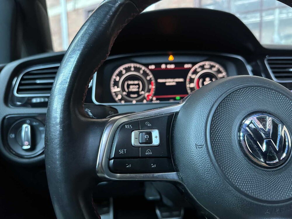 Volkswagen Golf GTI Performance 2.0 TSI 230PS 2018, K-237-RR