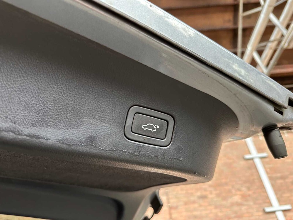 Land Rover Range Rover 5.0 V8 380PS 2012