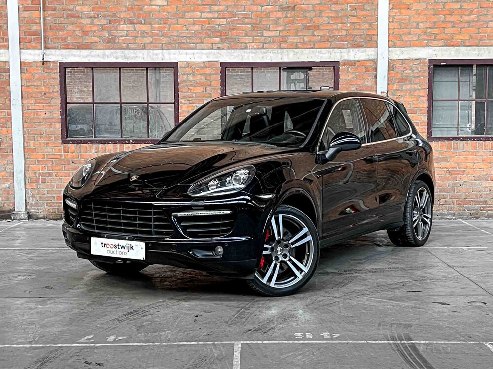 Porsche Cayenne Turbo 4.8 V8 500PS 2012