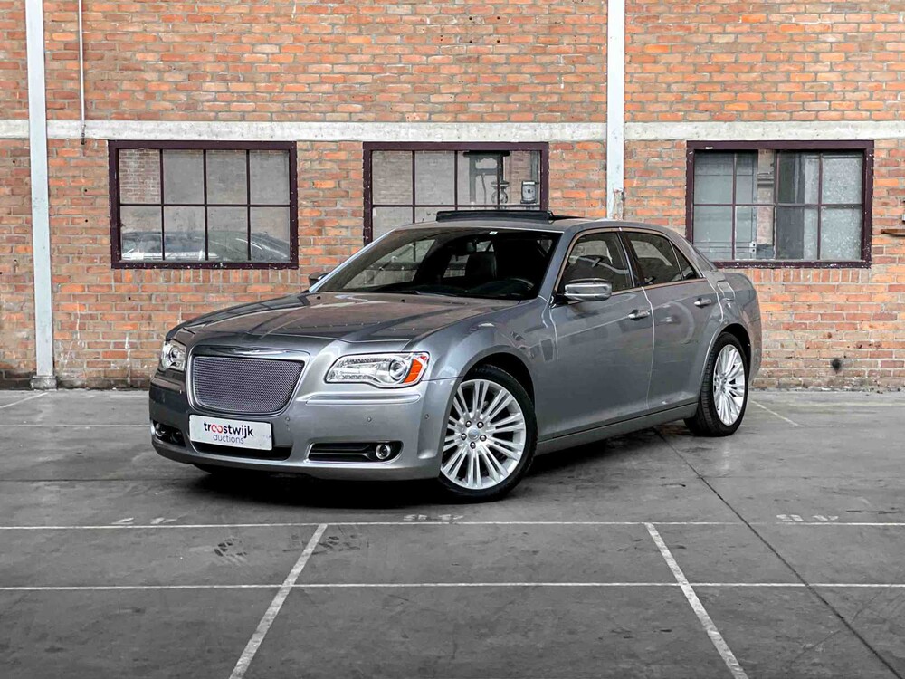 Chrysler 300C LD HEMI Facelift 5.7 V8 367PS 2014