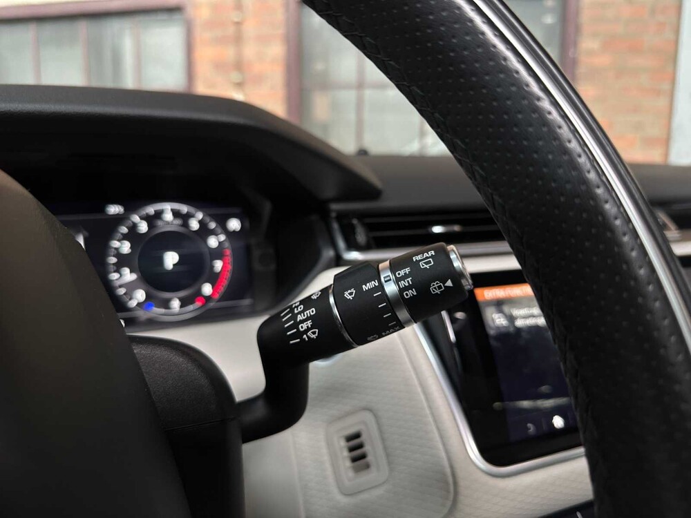 Land Rover Range Rover Velar 3.0 V6 AWD R-Dynamic HSE 381hp 2017, K-769-TJ