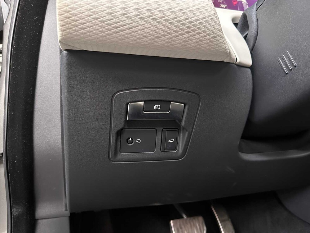 Land Rover Range Rover Velar 3.0 V6 AWD R-Dynamic HSE 381hp 2017, K-769-TJ