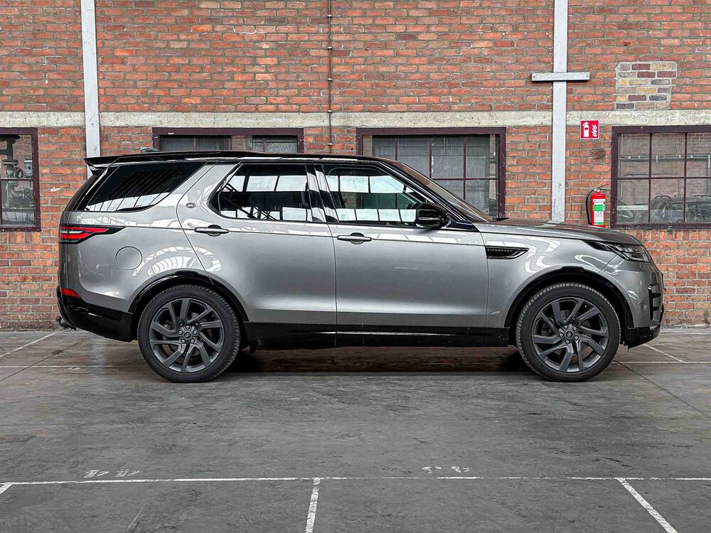 Land Rover Discovery 3.0 Td6 First Edition 7p. 258hp 2017, NT-499-K
