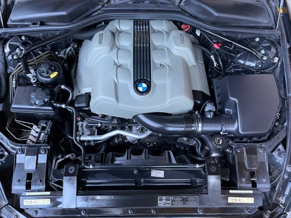 BMW 645Ci Coupe E63 4.4 V8 333pk 2004 -Youngtimer-