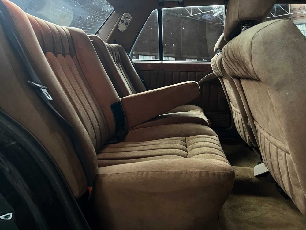 Lancia Thema 8.32 (FERRARI) Limousine 215pk 1975