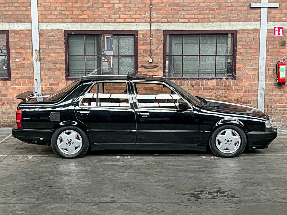 Lancia Thema 8.32 (FERRARI) Limousine 215pk 1975