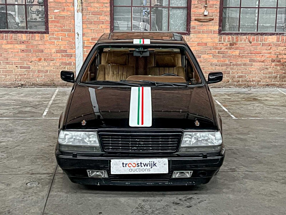 Lancia Thema 8.32 (FERRARI) Limousine 215pk 1975