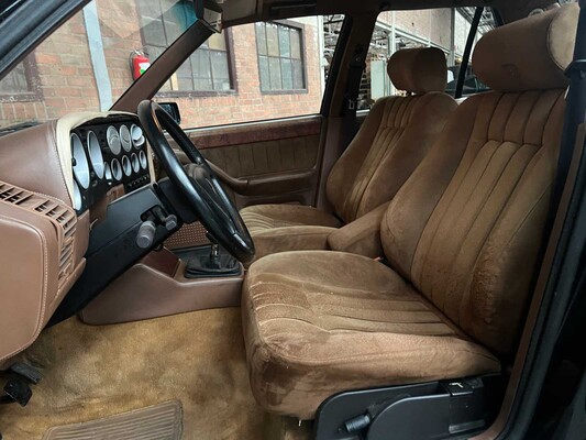 Lancia Thema 8.32 (FERRARI) Limousine 215pk 1975