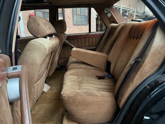 Lancia Thema 8.32 (FERRARI) Limousine 215pk 1975