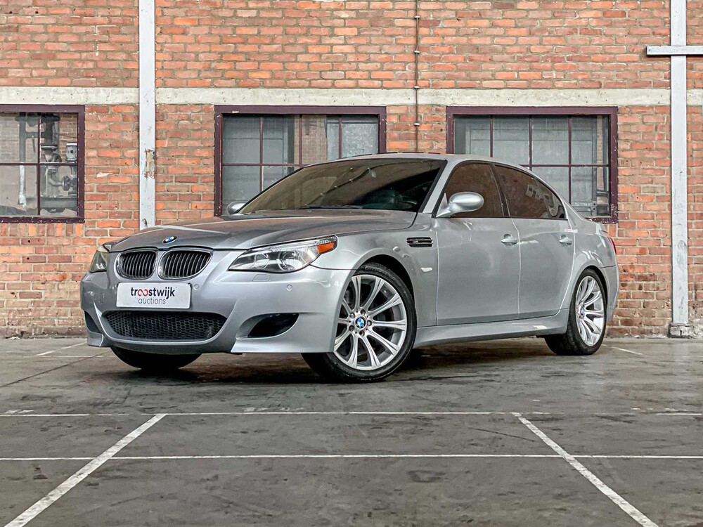 BMW M5 5.0 V10 E60 500pk 2006 5-serie Youngtimer