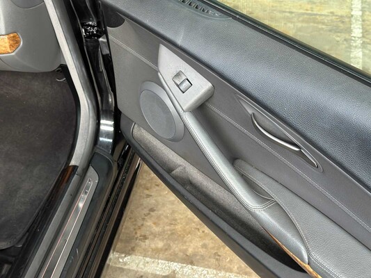 BMW 645Ci Cabrio E64 4.4 V8 333pk 2005 6-Serie Youngtimer