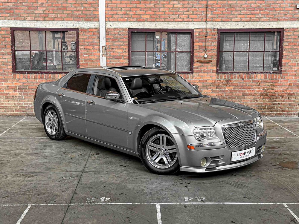 Chrysler 300C HEMI 5.7 V8 340pk 2005 Youngtimer