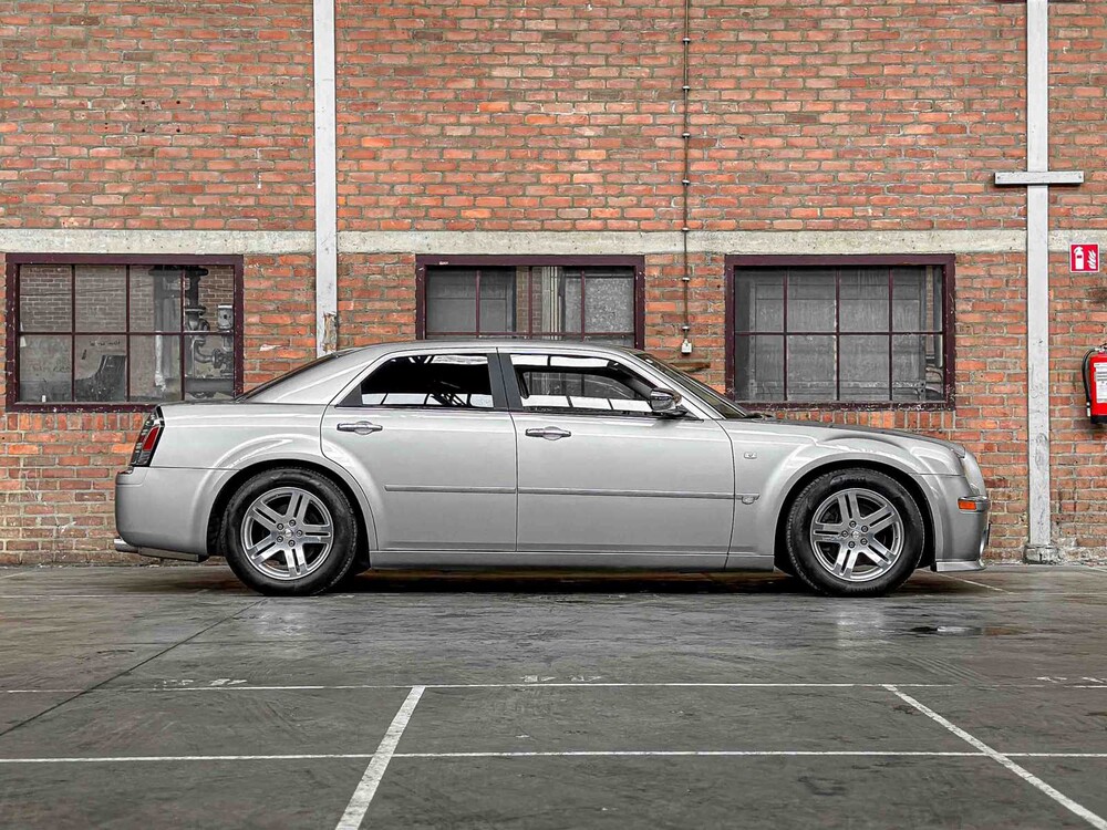 Chrysler 300C HEMI 5.7 V8 340pk 2005 Youngtimer