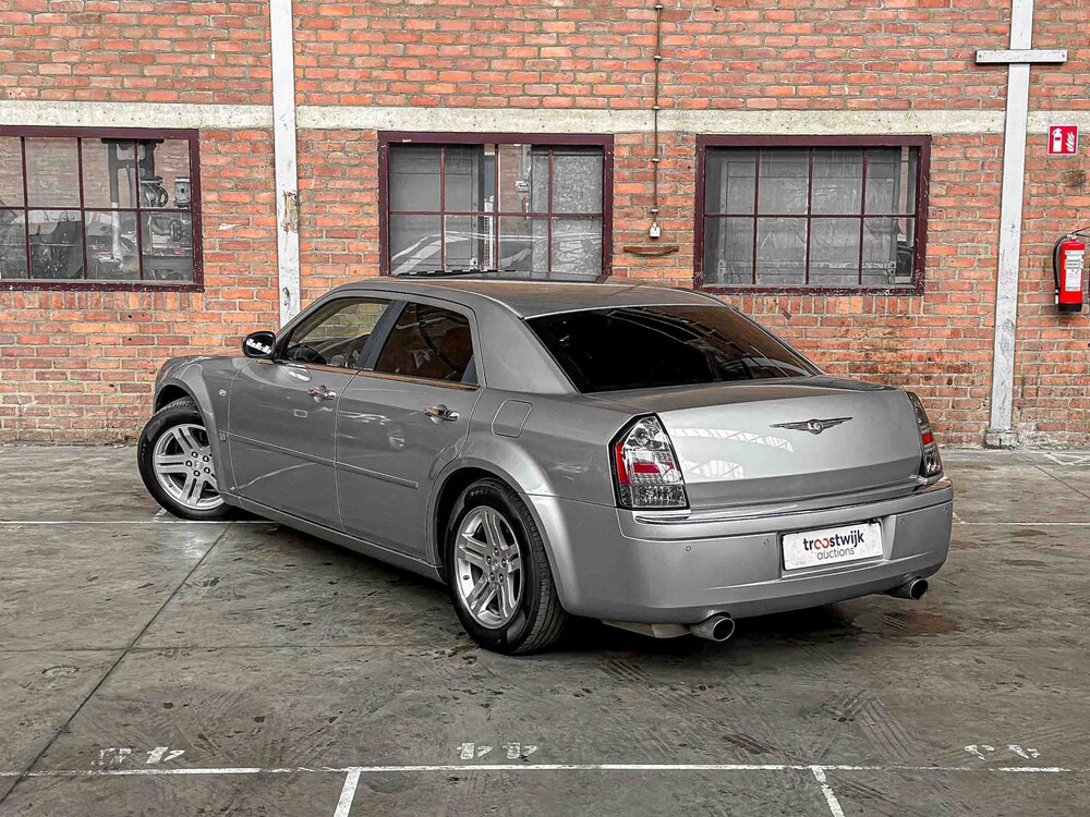 Chrysler 300C HEMI 5.7 V8 340pk 2005 Youngtimer