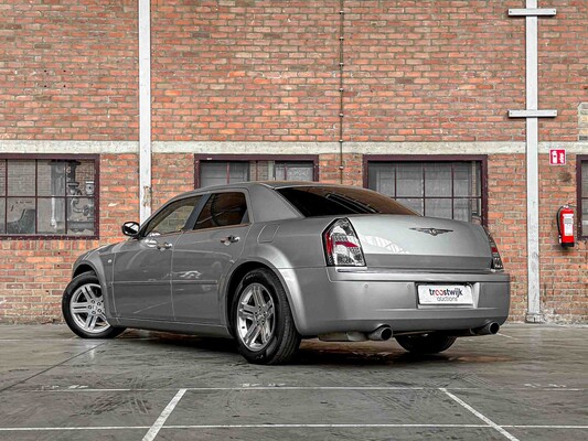 Chrysler 300C HEMI 5.7 V8 340pk 2005 Youngtimer