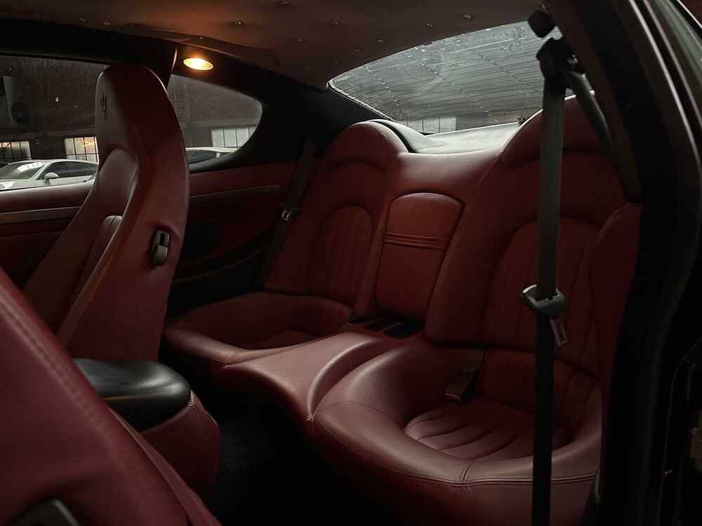 Maserati Coupé Cambiocorsa 4200 GT 4.2 V8 390pk 2004 Youngtimer