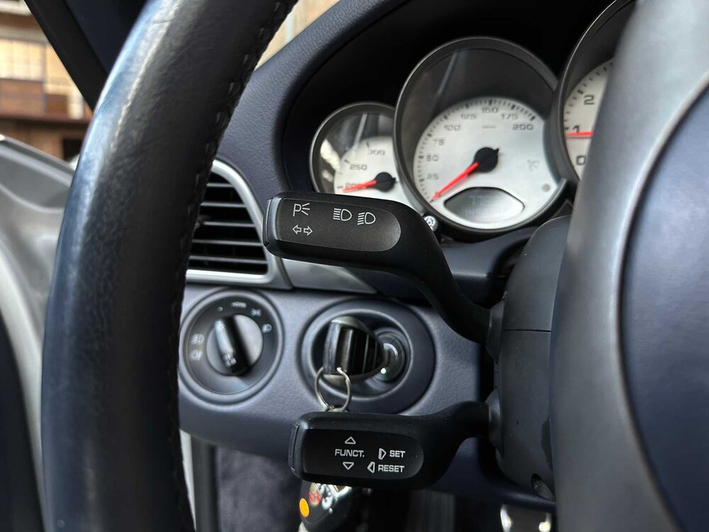 Porsche 911 Carrera S Cabriolet 3.8 997 (MANUAL) 355pk 2006 Youngtimer