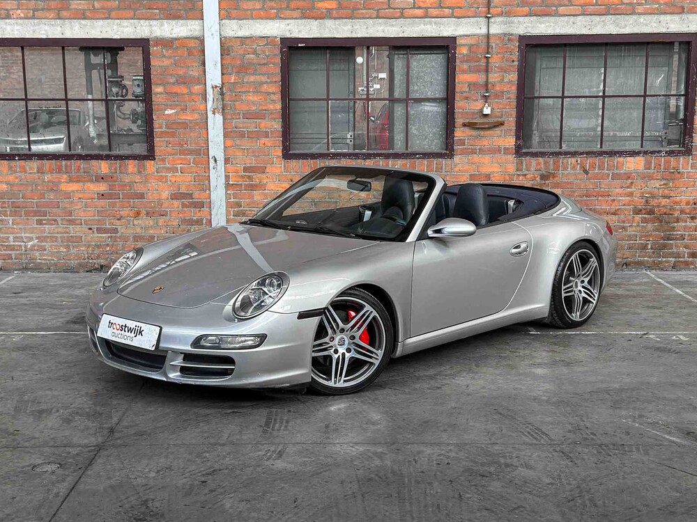 Porsche 911 Carrera S Cabriolet 3.8 997 (MANUAL) 355pk 2006 Youngtimer