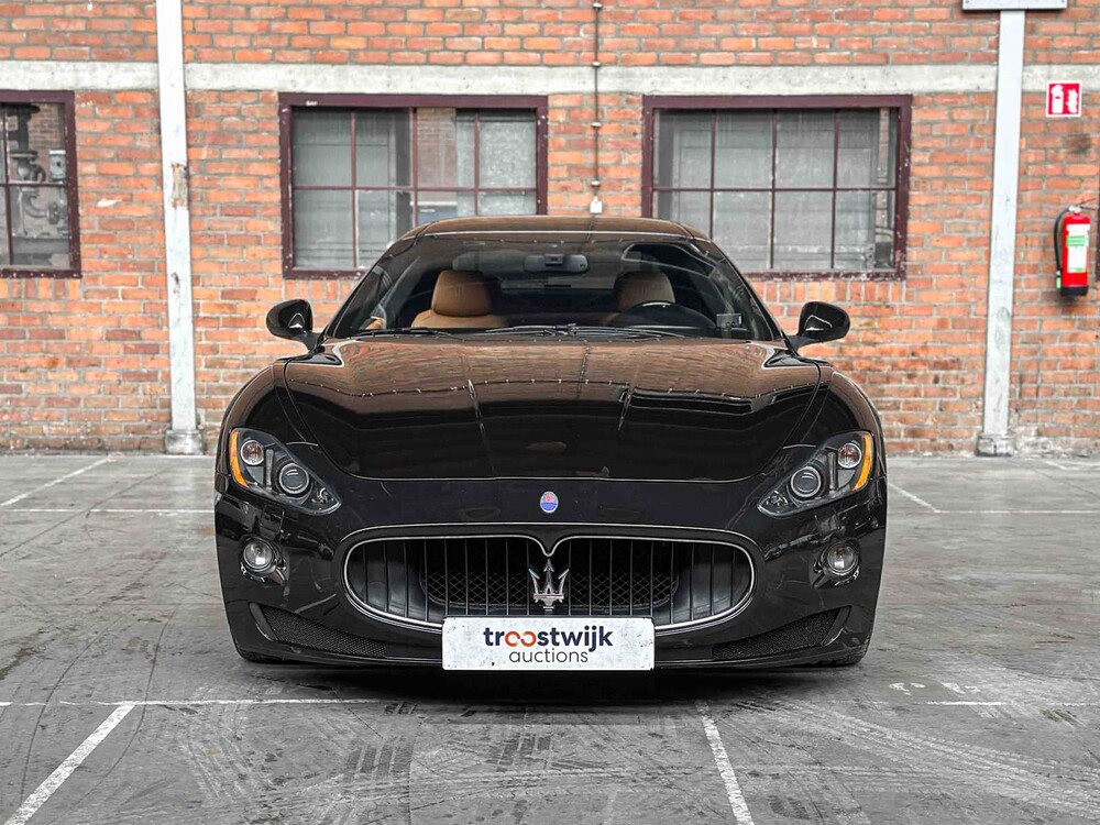 Maserati Granturismo S 4.7 V8 440pk MC Shift 33.000km 2009 Youngtimer