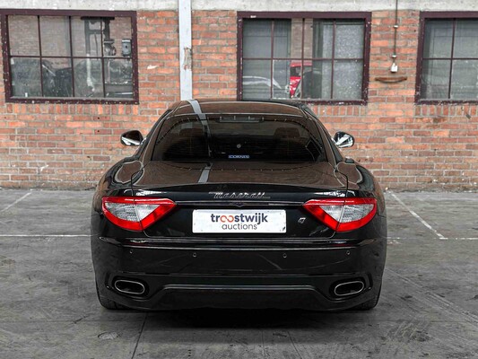 Maserati Granturismo S 4.7 V8 440pk MC Shift 33.000km 2009 Youngtimer