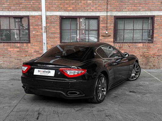 Maserati Granturismo S 4.7 V8 440pk MC Shift 33.000km 2009 Youngtimer