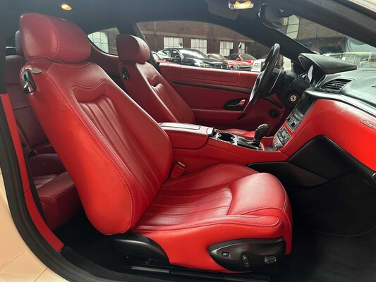 Maserati GranTurismo S 4.7 V8 440pk 2009 Youngtimer