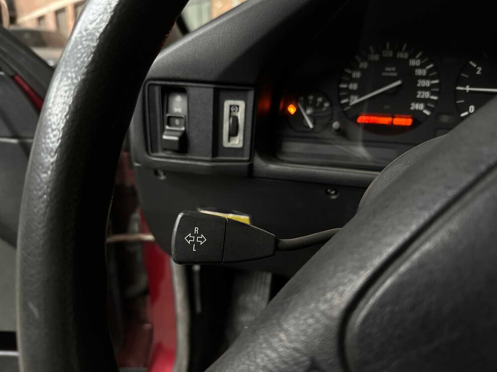 BMW 518i Touring Executive E34 116pk 1994 5-serie, JB-FJ-06 Youngtimer