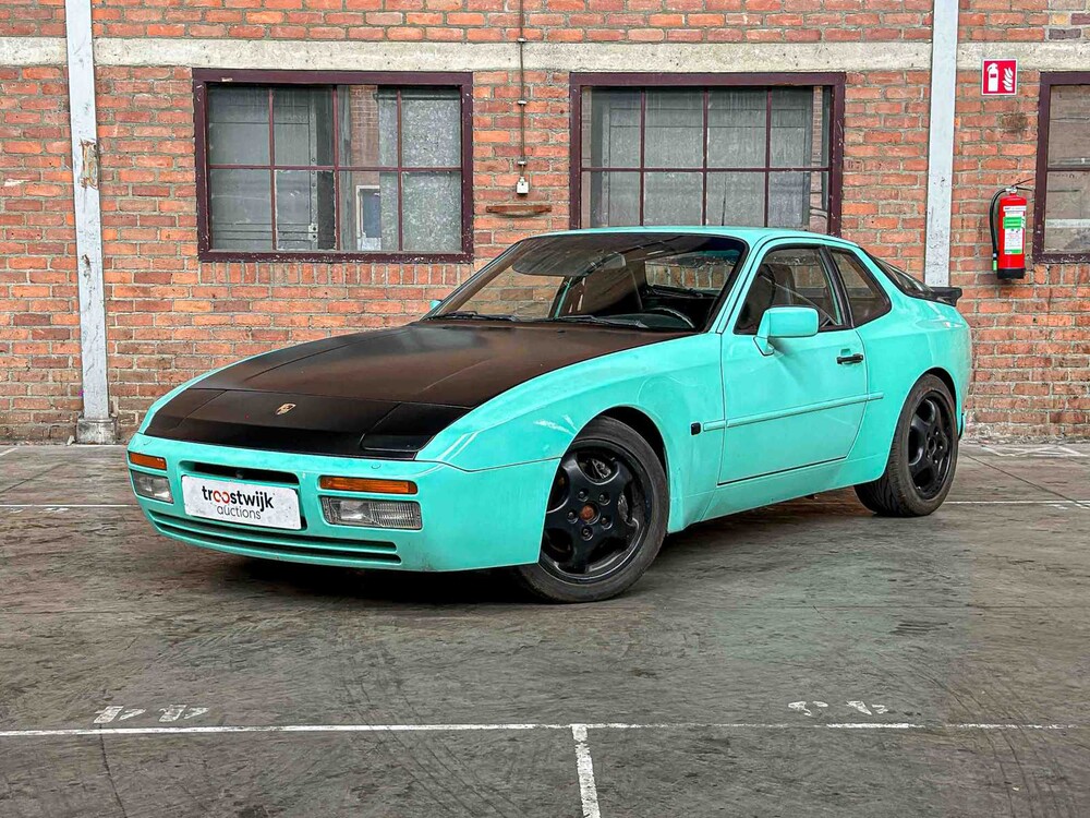 Porsche 944 Turbo 2.5 250pk 1989