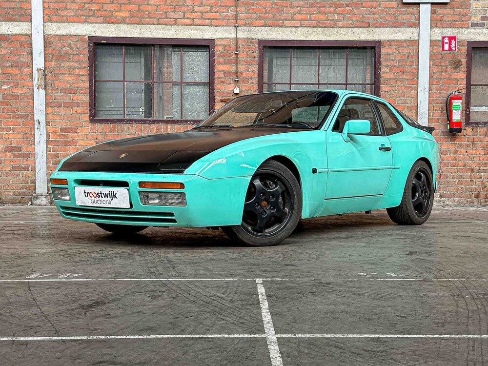 Porsche 944 Turbo 2.5 250pk 1989