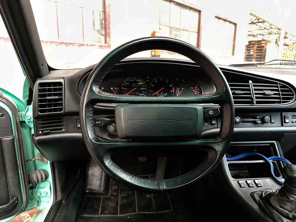 Porsche 944 Turbo 2.5 250pk 1989