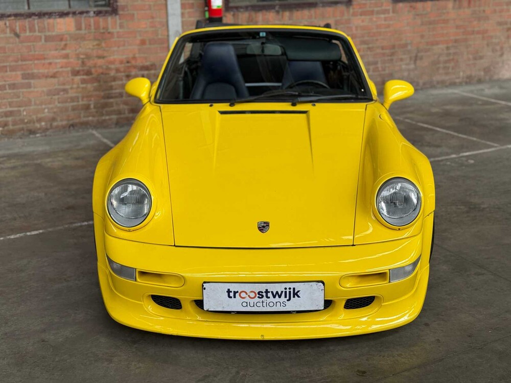 Porsche 911 964 Carrera Cabrio 250pk 1992 Youngtimer