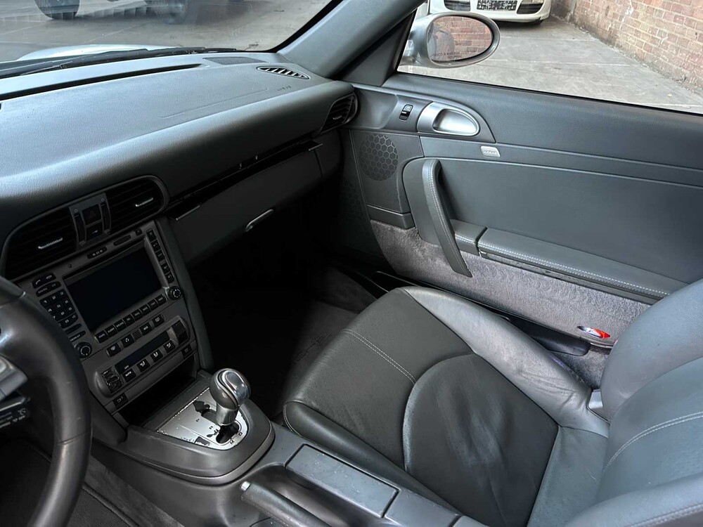 Porsche 911 Carrera Coupe 3.6 997 325pk 2004 Youngtimer