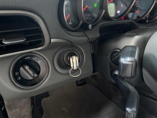 Porsche 911 Carrera Coupe 3.6 997 325pk 2004 Youngtimer