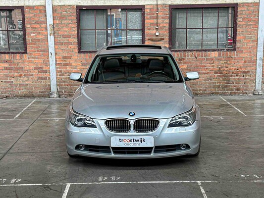 BMW 545i 4.4 V8 333pk 2003 5-serie, G-647-VP