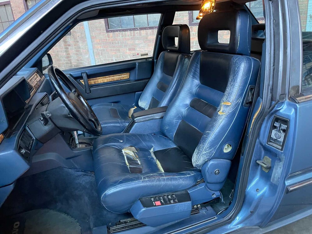 Volvo 780 2.8 Coupé Bertone 167pk 1987, 70-TT-PP