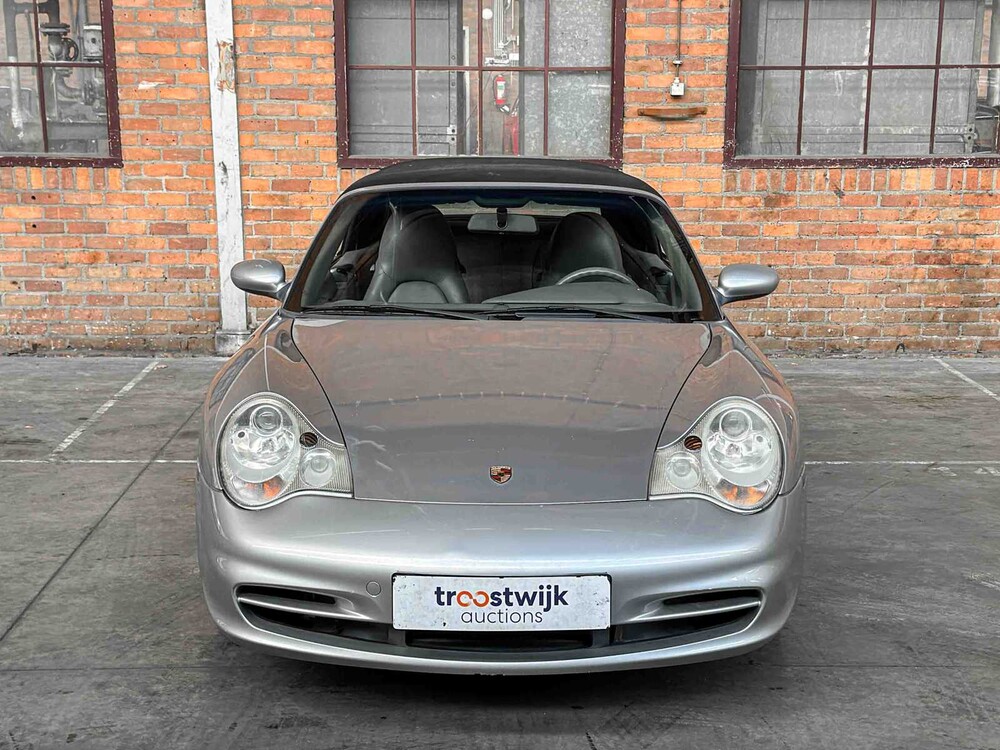 Porsche 911 Carrera Cabriolet 3.6 996 320pk 2003 Youngtimer