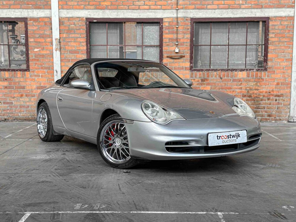 Porsche 911 Carrera Cabriolet 3.6 996 320pk 2003 Youngtimer