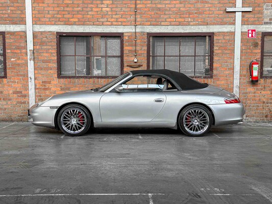 Porsche 911 Carrera Cabriolet 3.6 996 320pk 2003 Youngtimer