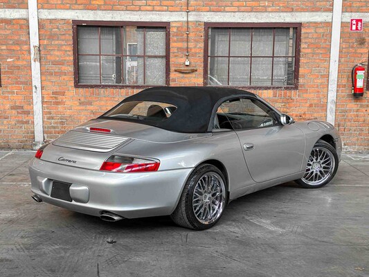 Porsche 911 Carrera Cabriolet 3.6 996 320pk 2003 Youngtimer