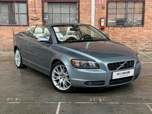 Volvo C70 Convertible 2.4 Summum 140pk 2006, HVR-58-H