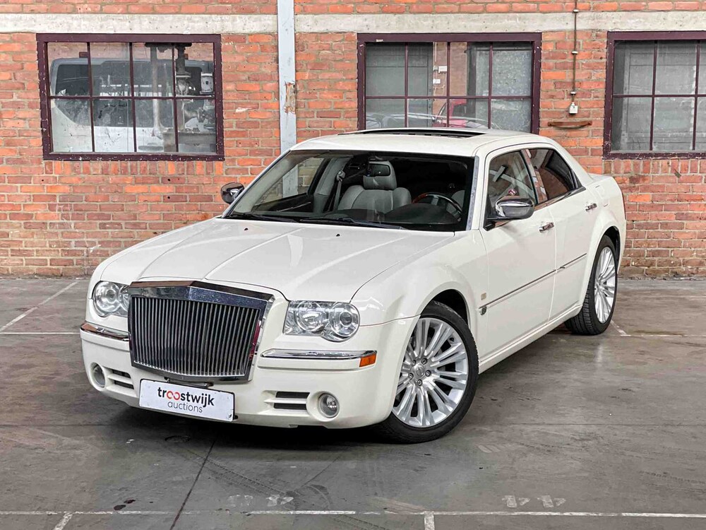 Chrysler 300C HEMI 5.7 V8 340pk 2006 Youngtimer