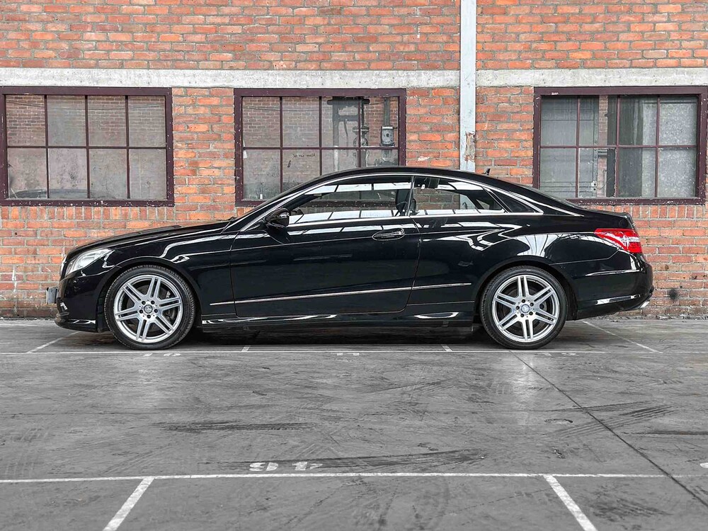 Mercedes-Benz E500 AMG coupé 5.5 V8 388pk 2009 E-klasse Youngtimer