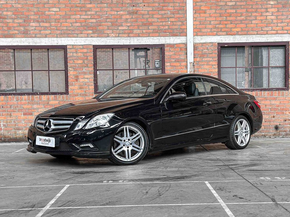 Mercedes-Benz E500 AMG coupé 5.5 V8 388pk 2009 E-klasse Youngtimer