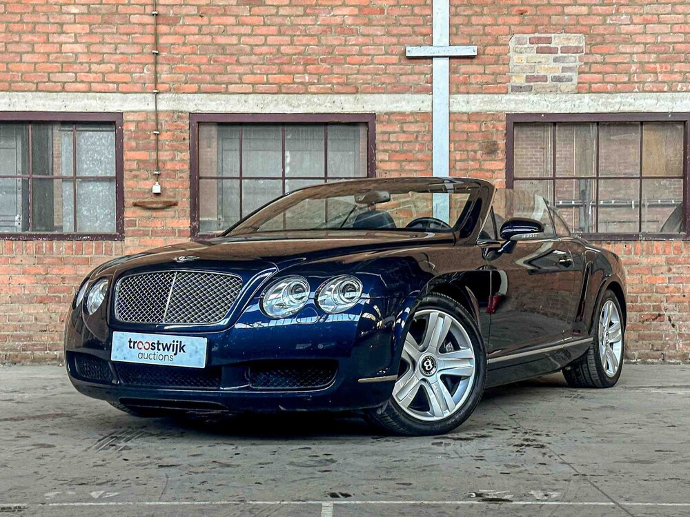 Bentley Continental GTC 6.0 W12 560pk 2007, J-777-FP