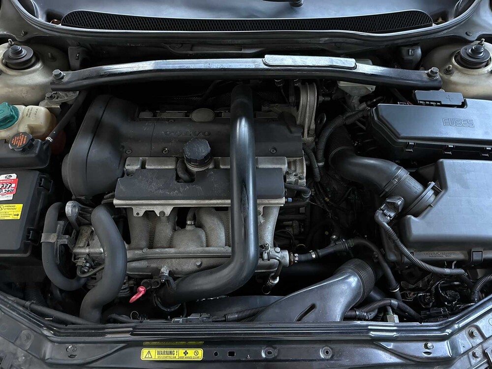 Volvo V70 2.4 T G.Ocean Race 200pk 2002, 97-JS-SG